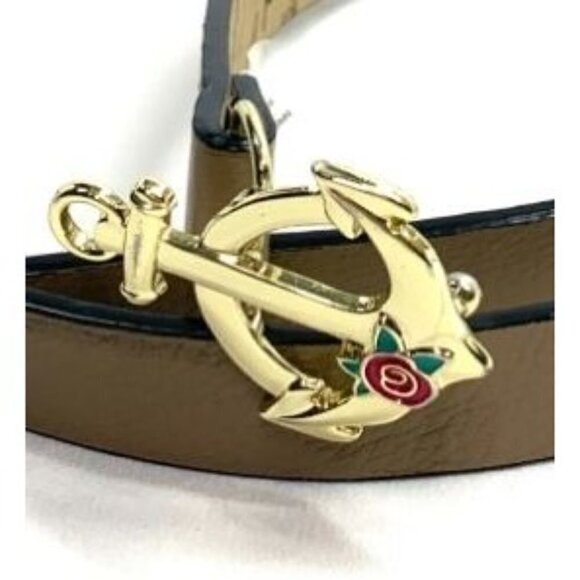 Betsey Johnson Faux Leather Belt With Anchor Rose Prong Clasp Tan/Gold Sz Small - Picture 2 of 6